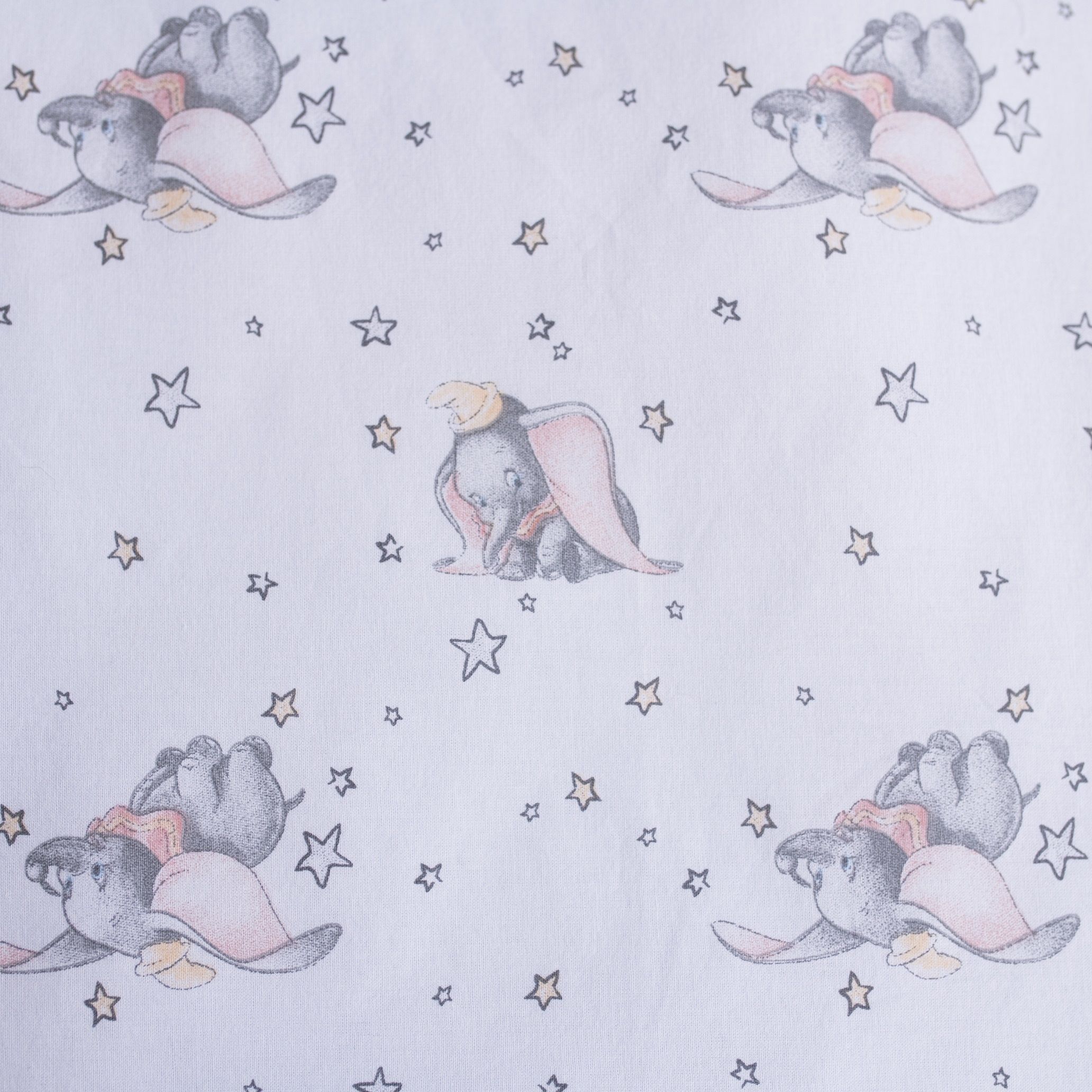 baby dumbo wallpaper