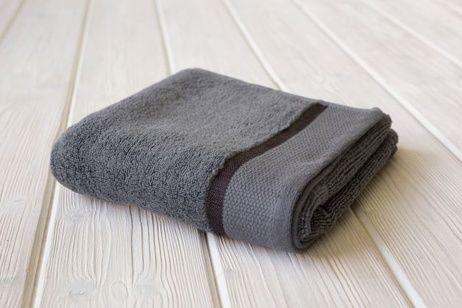 Towel dark grey 70x140 cm image 1
