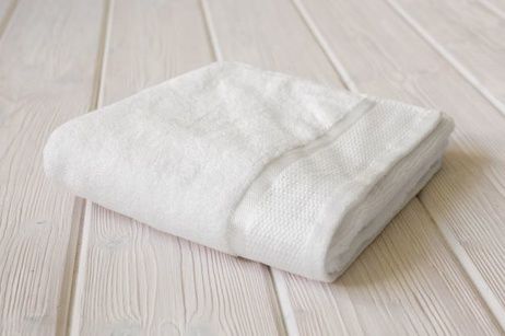 Towel white 50x100 cm image 1