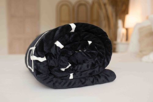 Deka mikroplyš s beránkem Čtverce černobílé