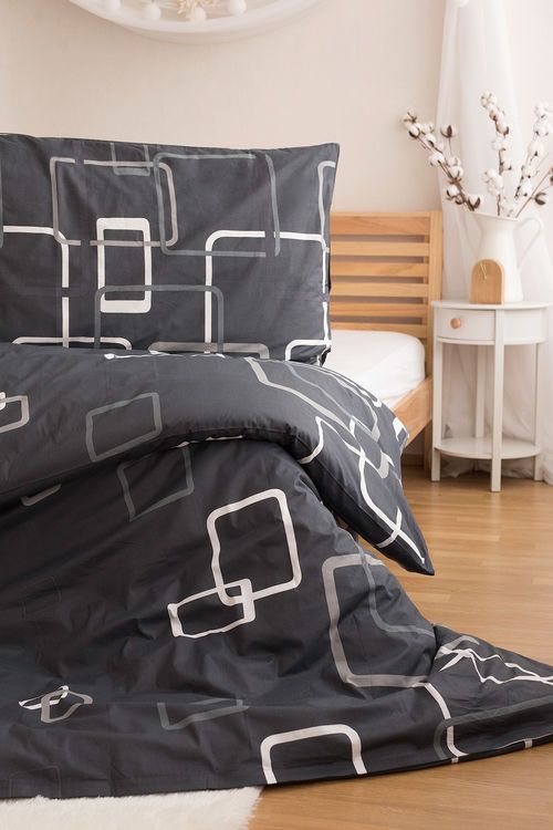 SQUARES black and white