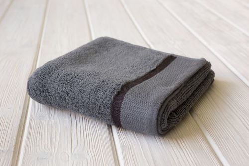 Towel dark grey 50x100 cm